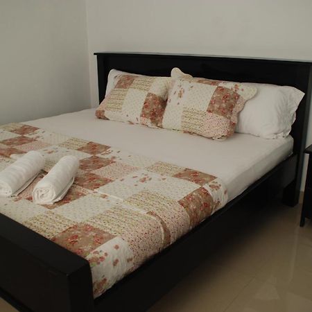 Hotel Coastalbay 2 & Golf Cart Rental San Pedro  Dış mekan fotoğraf